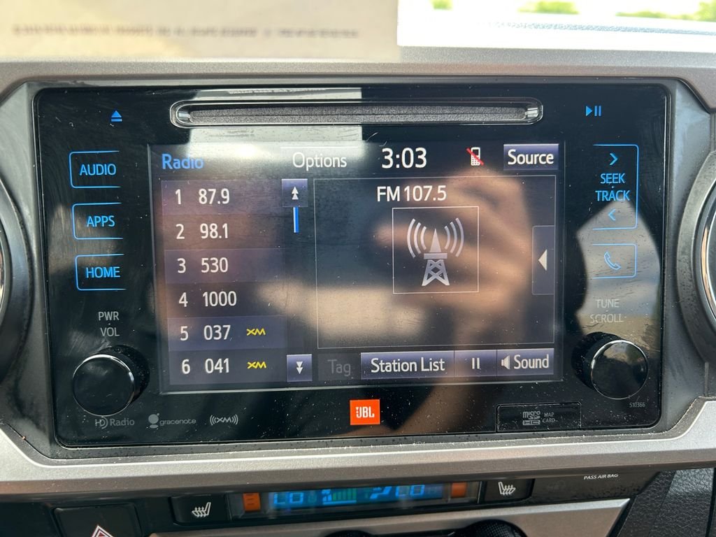 Used 2019 Gray Toyota Limited image 11