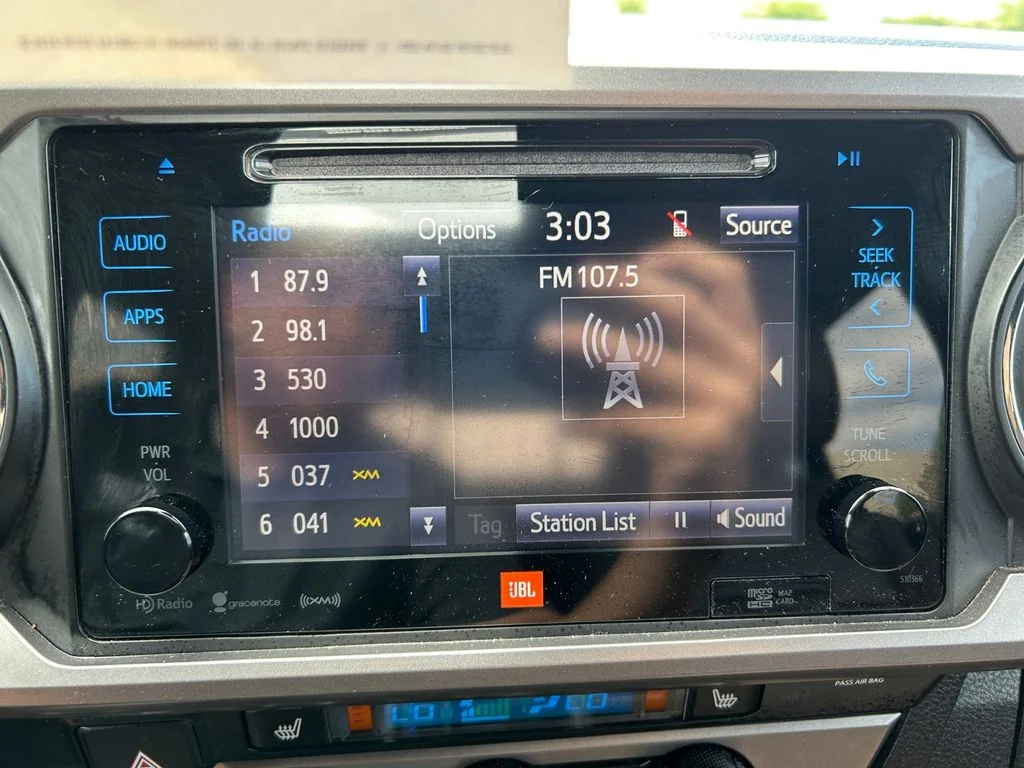 Used 2019 Gray Toyota Limited image 11