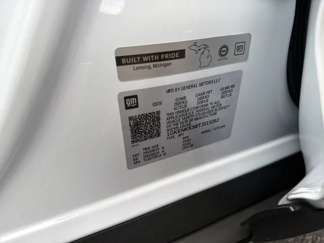 New 2026 Glacier White Tricoat GMC Elevation image 35