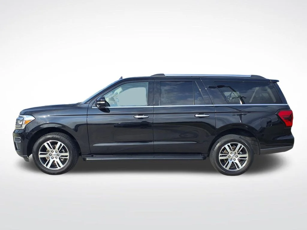 Used 2024 Black Ford Limited image 5