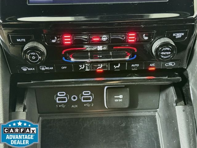 Used 2023 Silver Jeep Altitude image 15