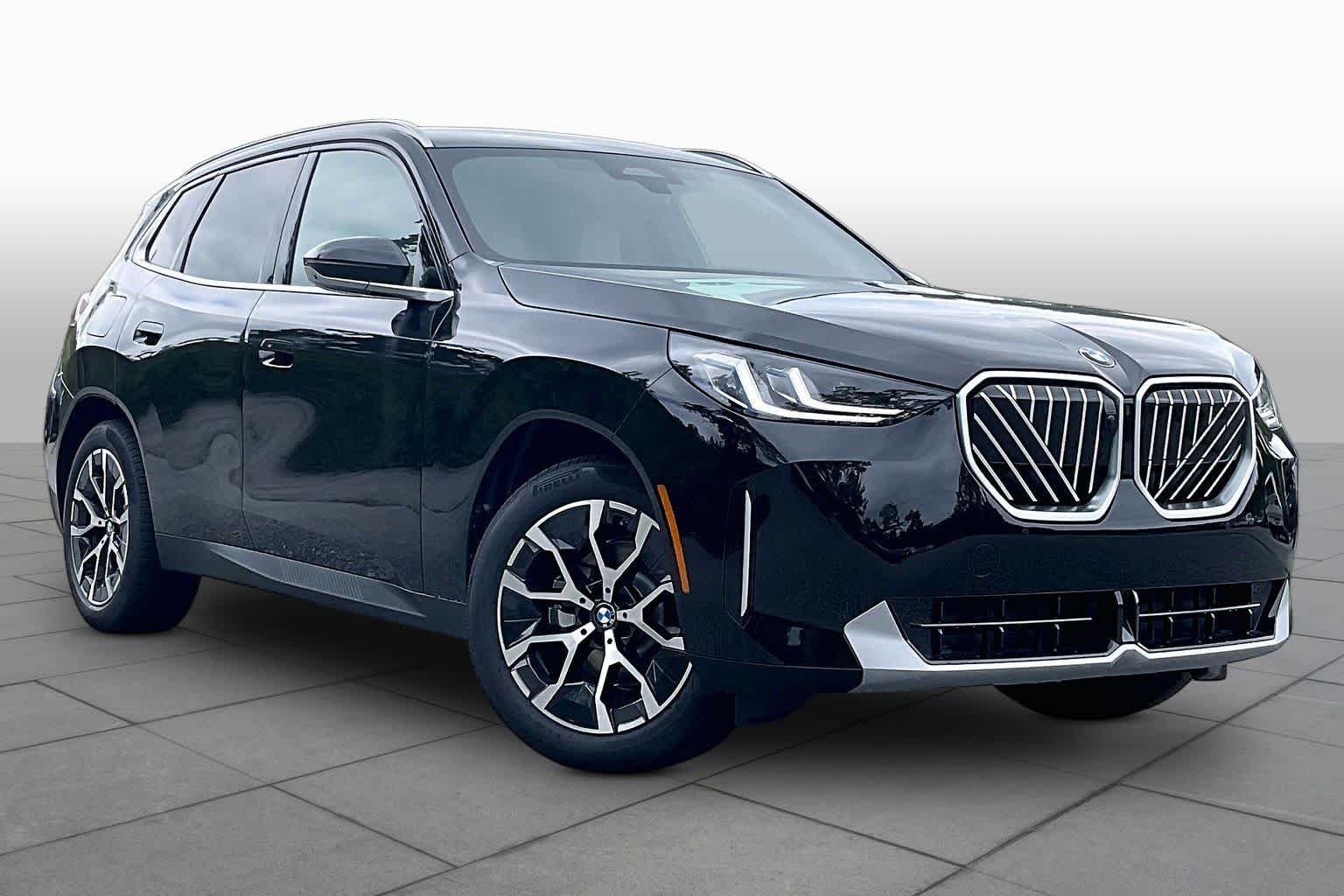 New 2026 Black Sapphire Metallic BMW 30 xDrive image 2