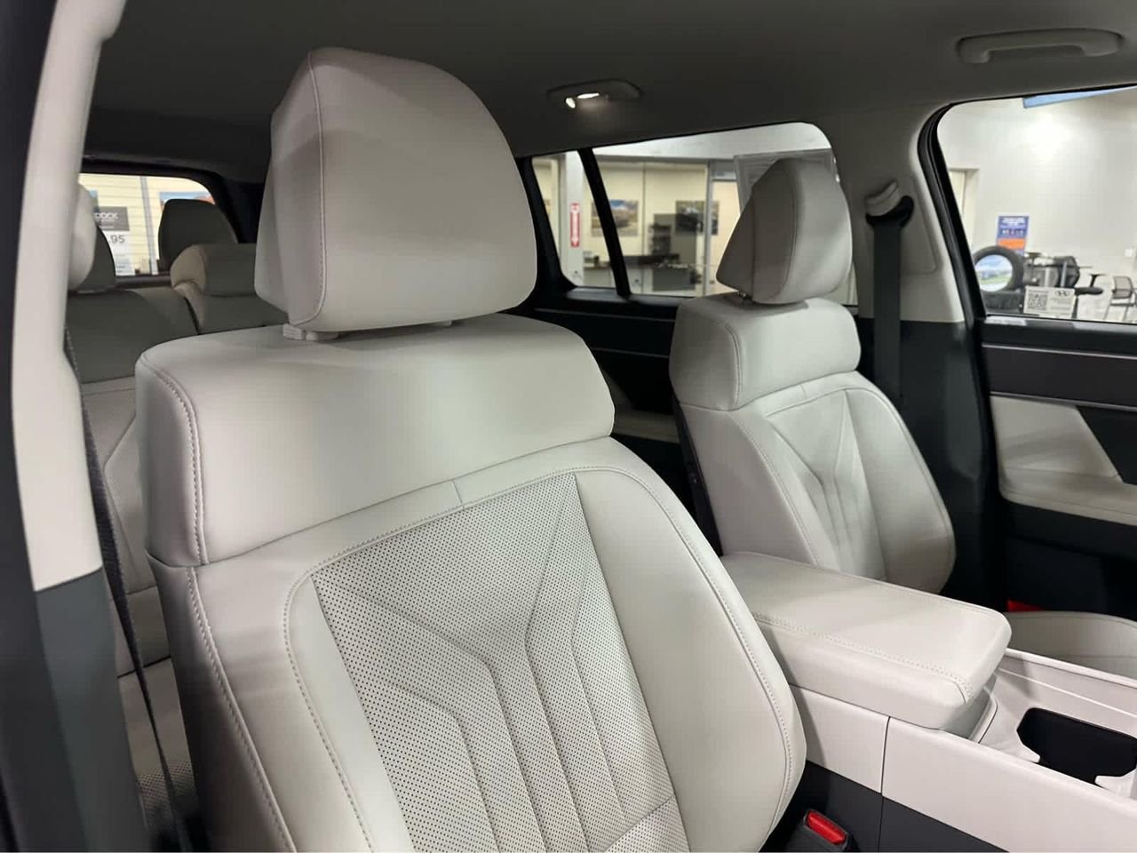 New 2025 Rockwood Green Hyundai SEL AWD image 53