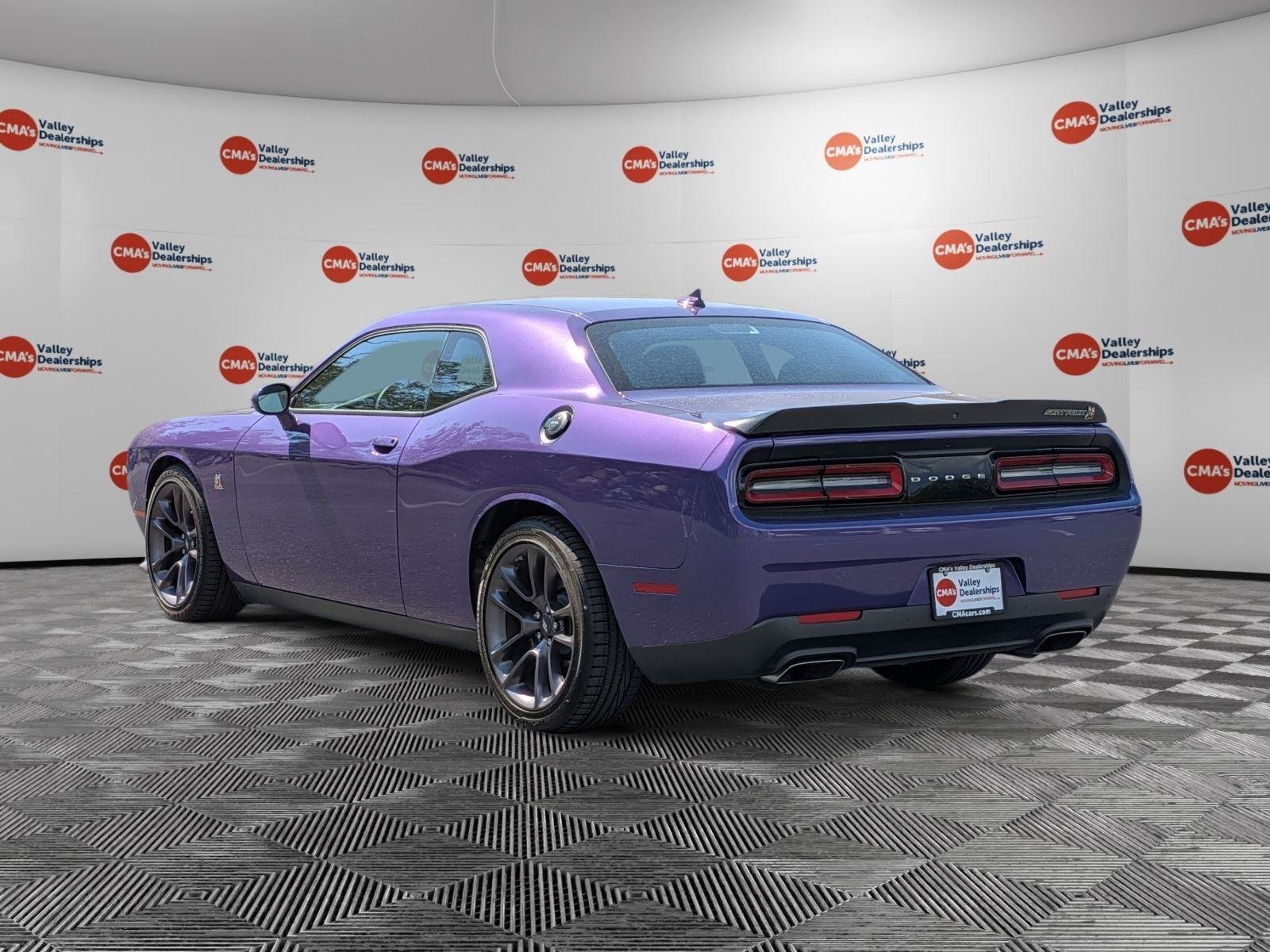 Used 2023 Plum Crazy Pearlcoat Dodge R/T Scat Pack image 7