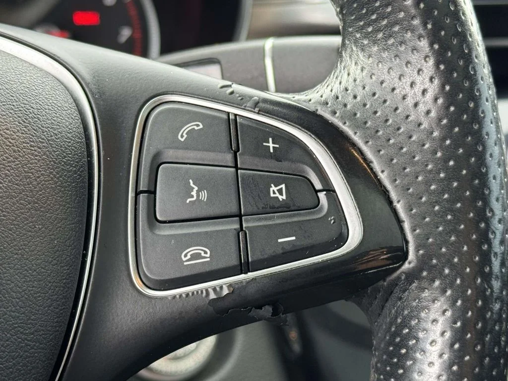 Used 2017 White Mercedes-Benz C 300 image 21