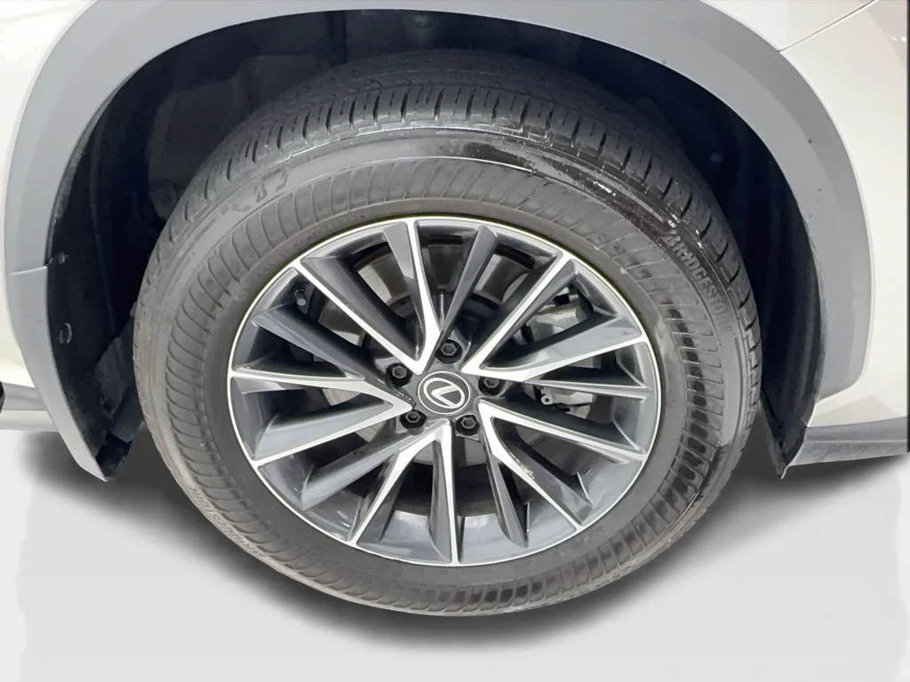 Used 2024 Silver Lexus 350 Base image 14