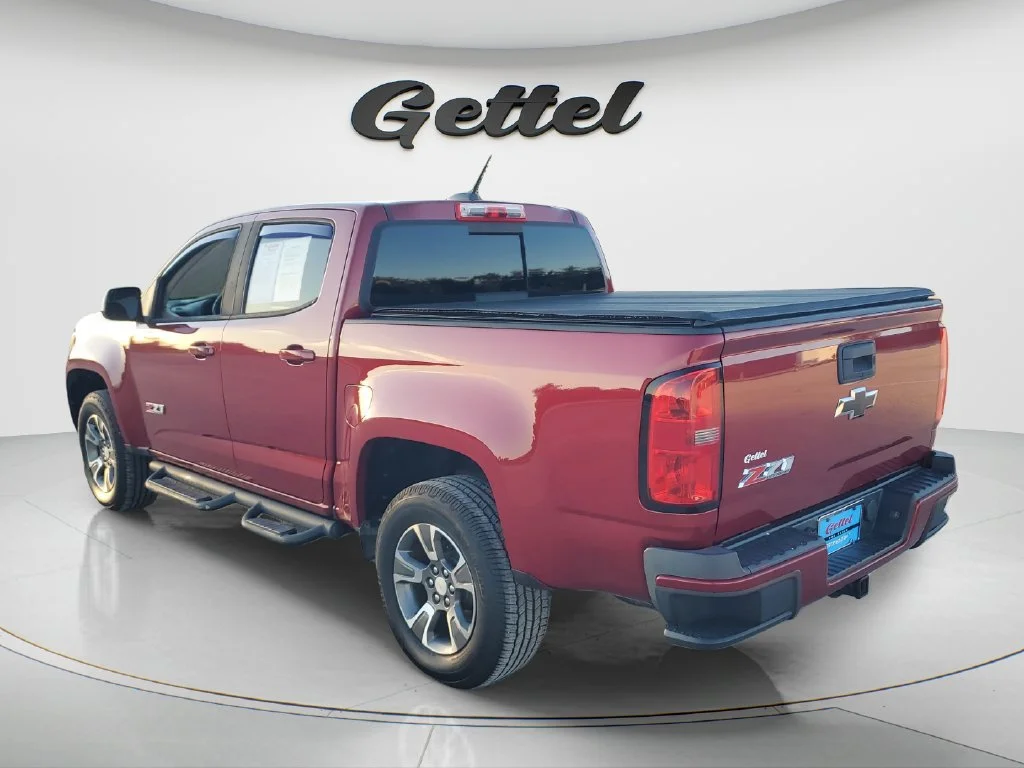 Used 2017 CAJUN RED TINTCOAT Chevrolet 4WD Z71 image 7