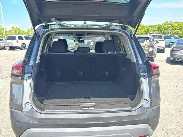Used 2023 Gray Nissan SV image 14