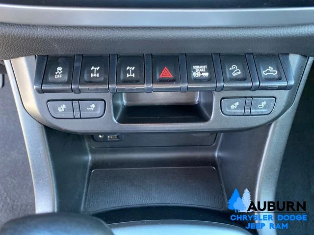 Used 2022 Blue Chevrolet ZR2 image 43