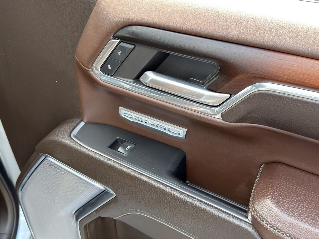 Used 2024 Silver GMC Denali image 17
