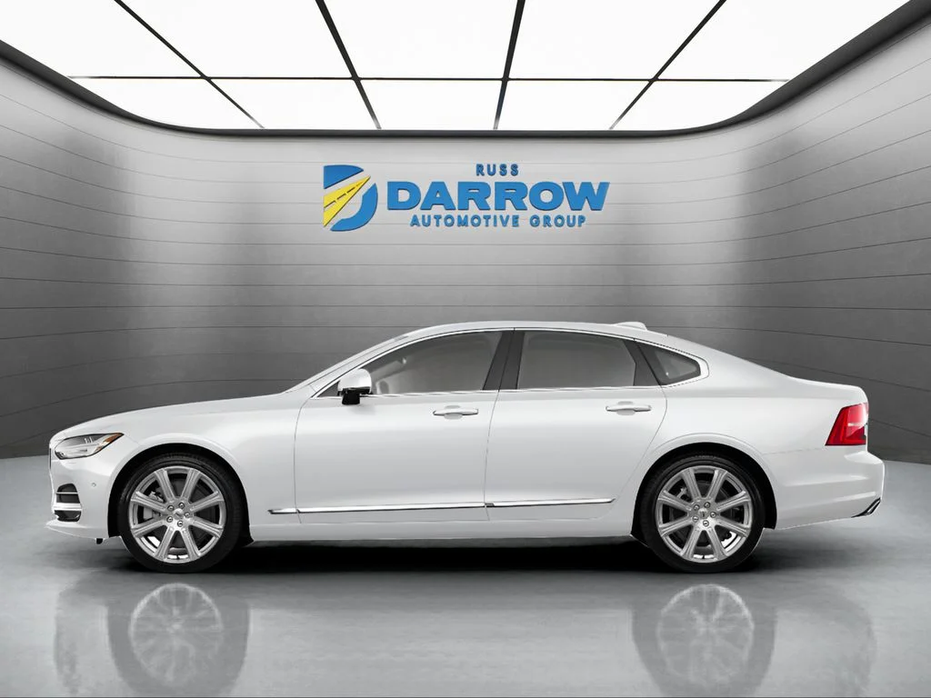 Used 2017 White Volvo T6 Inscription image 2