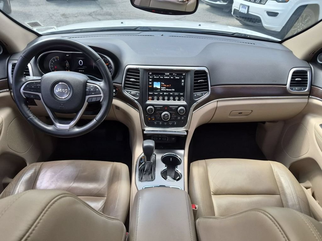 Used 2018 White Jeep Limited image 23