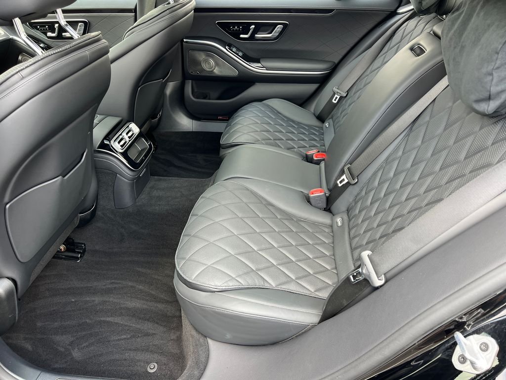 Certified Used 2022  Mercedes-Benz S 580 image 24