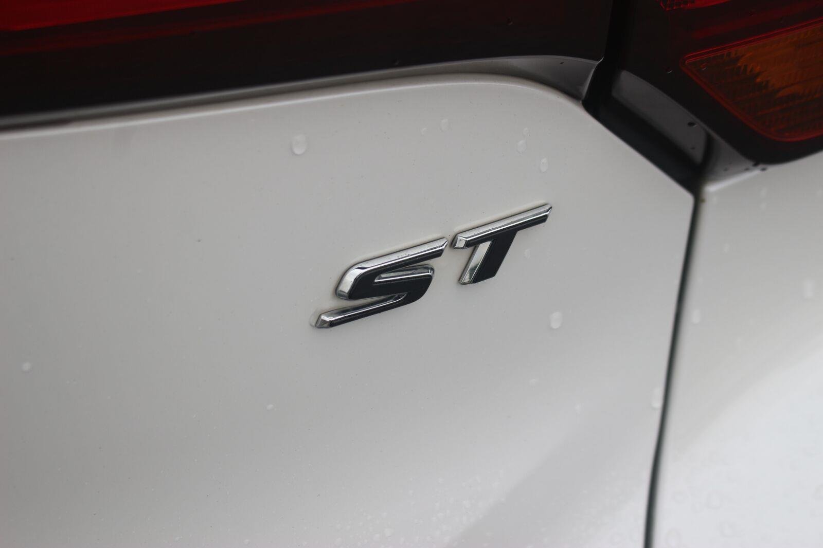 Used 2022 White Frost Tricoat Buick Essence image 10