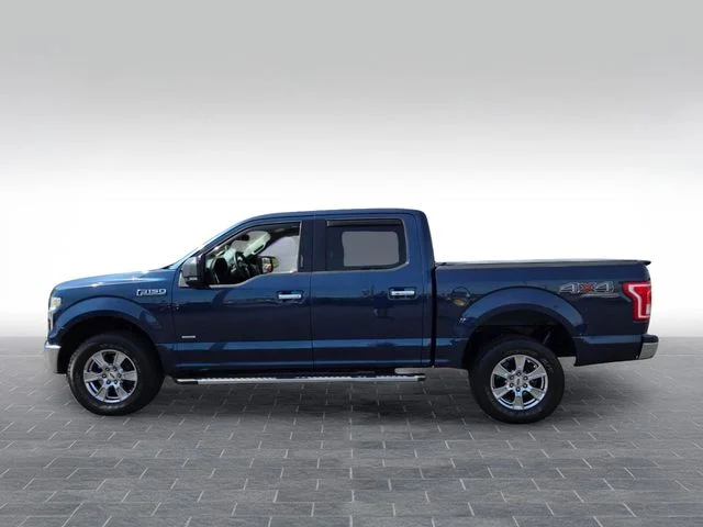 Used 2015 Blue Ford XLT image 4