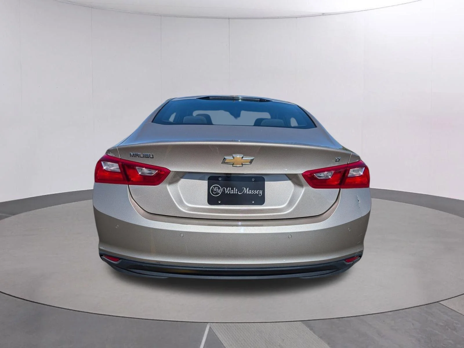 Used 2024 Mineral Gray Metallic Chevrolet 1LT image 4