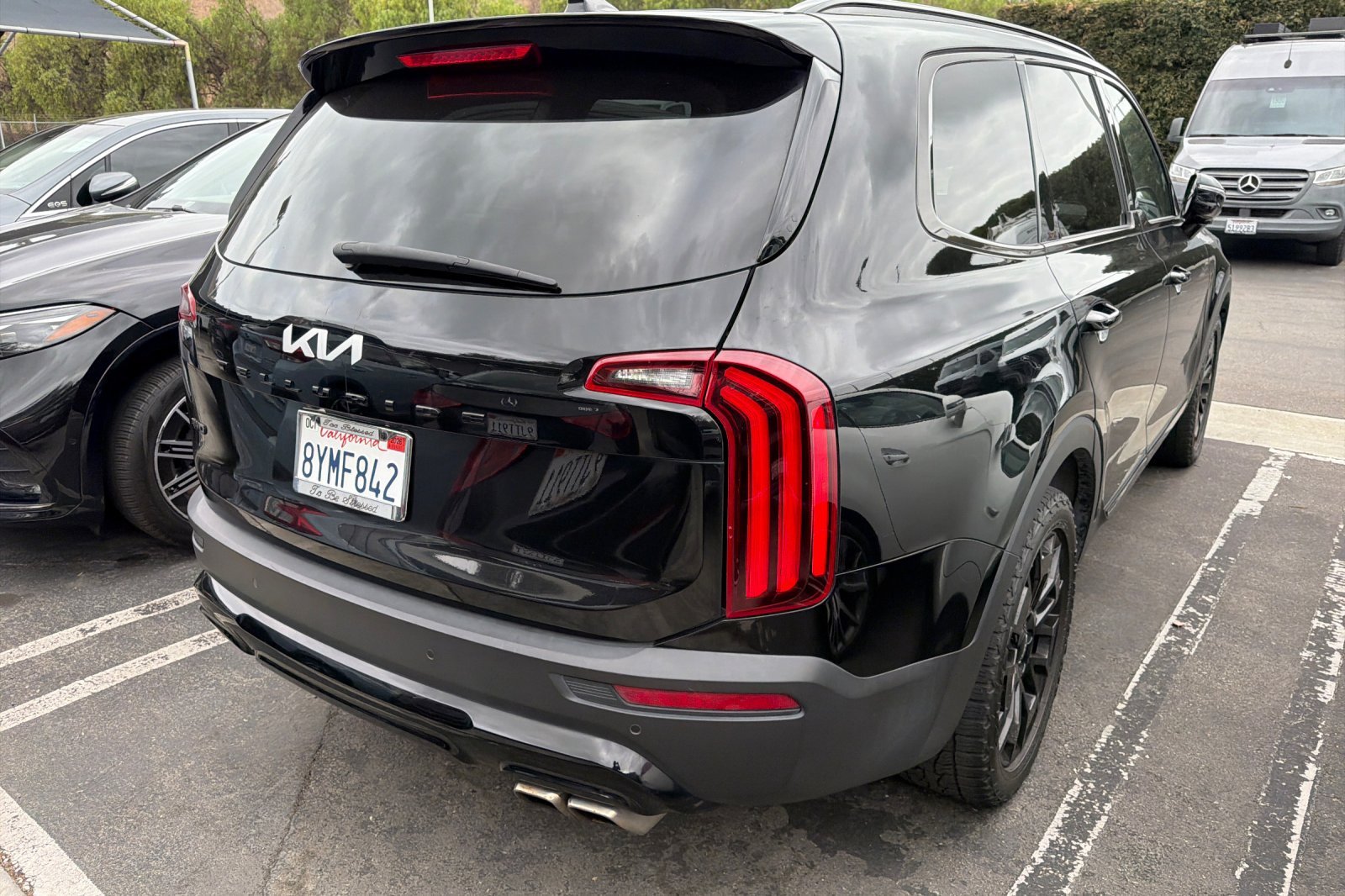 Used 2022 Black Kia SX image 6
