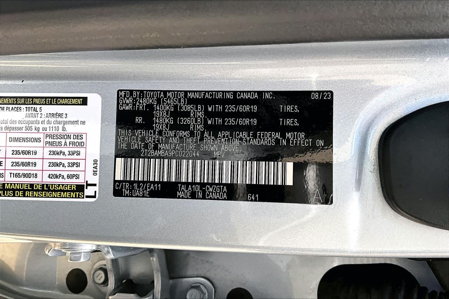 Used 2023 Iridium Lexus Premium image 32
