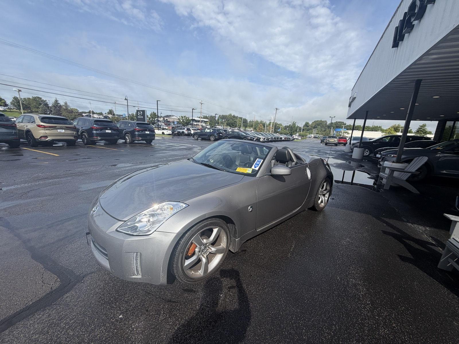 Used 2007 Carbon Silver Metallic Nissan Grand Touring image 10