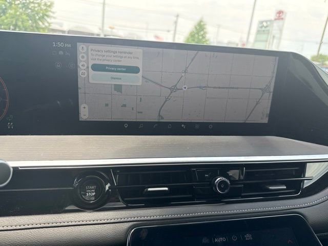 Used 2025 Black INFINITI SENSORY image 10