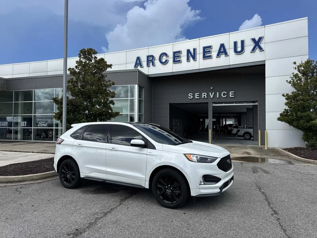 2022 Ford Edge ST-Line