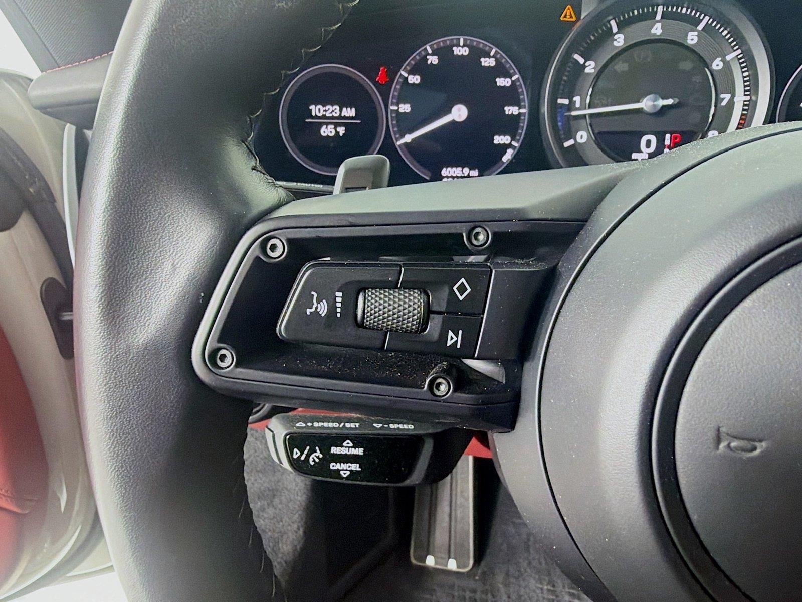 Used 2022 Chalk Porsche Carrera S image 13