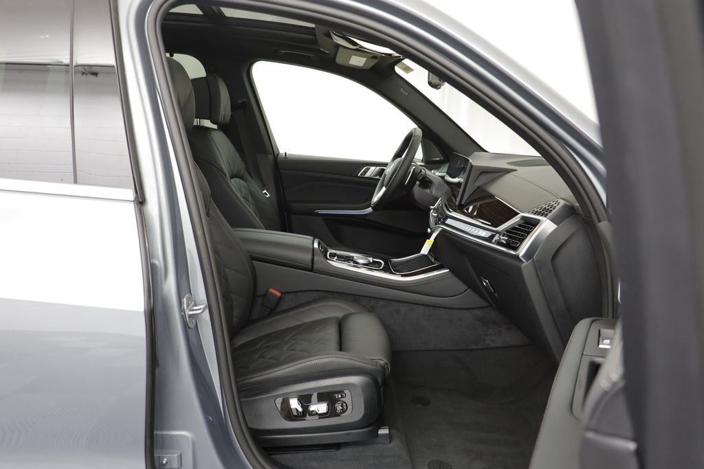 New 2026 Gray Metallic BMW xDrive50e image 20