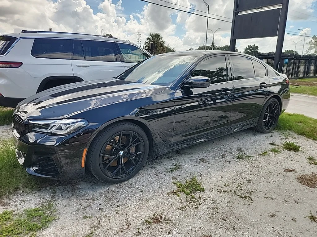 Used 2023 Black Sapphire Metallic BMW 540i image 1