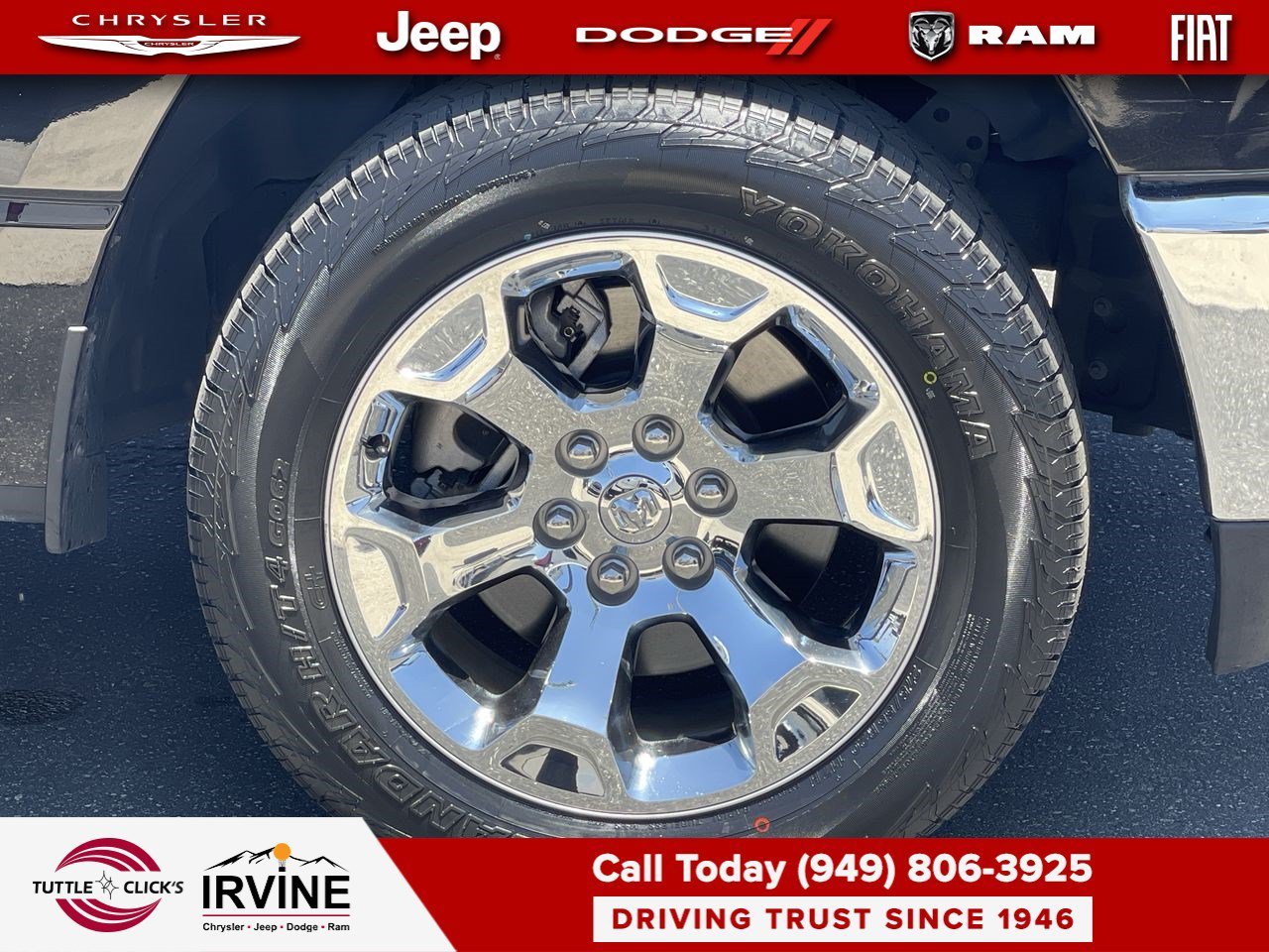 Certified Used 2022 Diamond Black Crystal Pearlcoat Ram Big Horn image 10