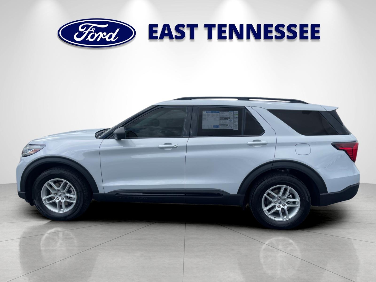 New 2026 Space White Metallic Ford Active image 6