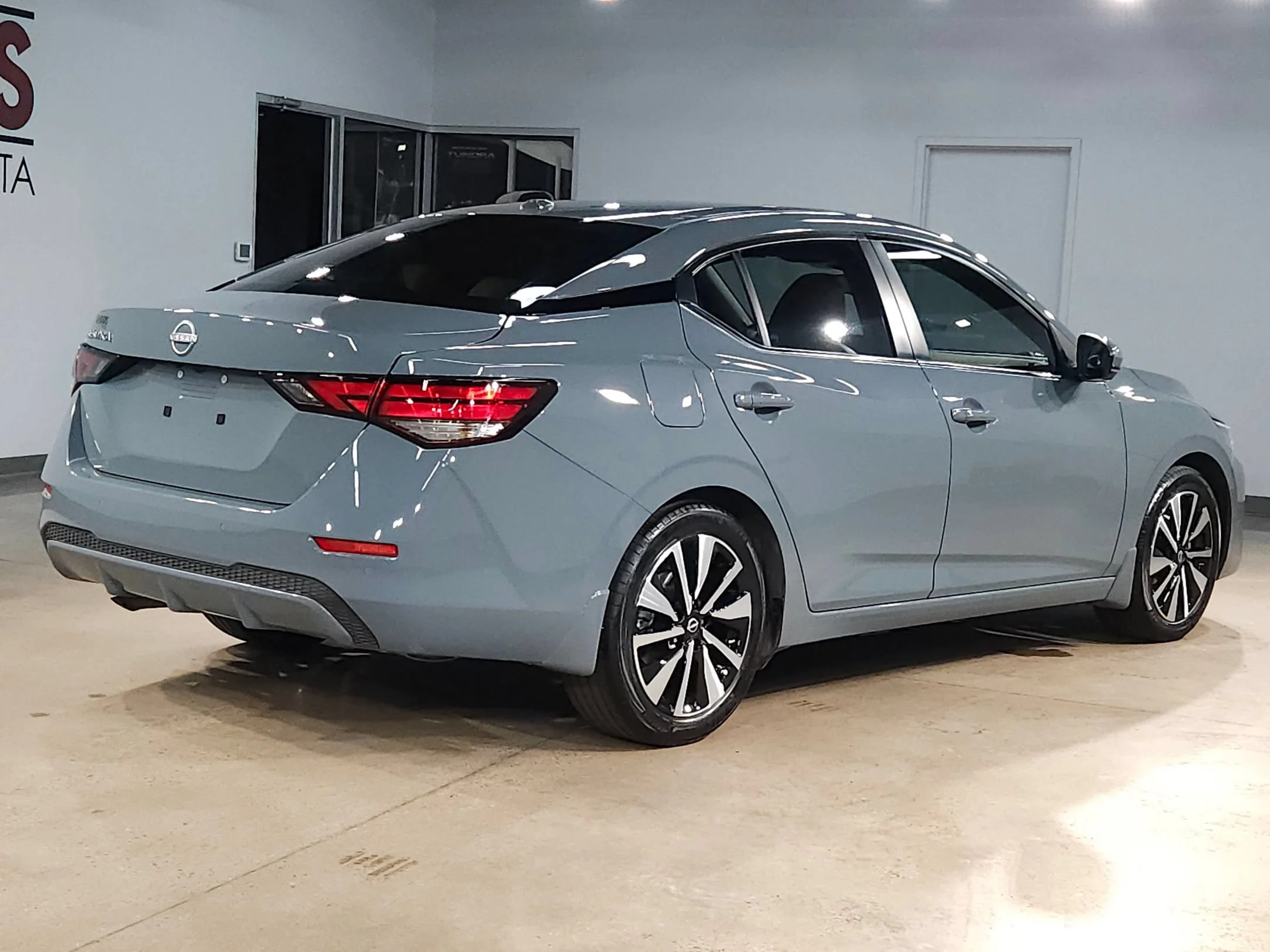 Used 2025 Atlantic Gray Metallic Nissan SV image 7