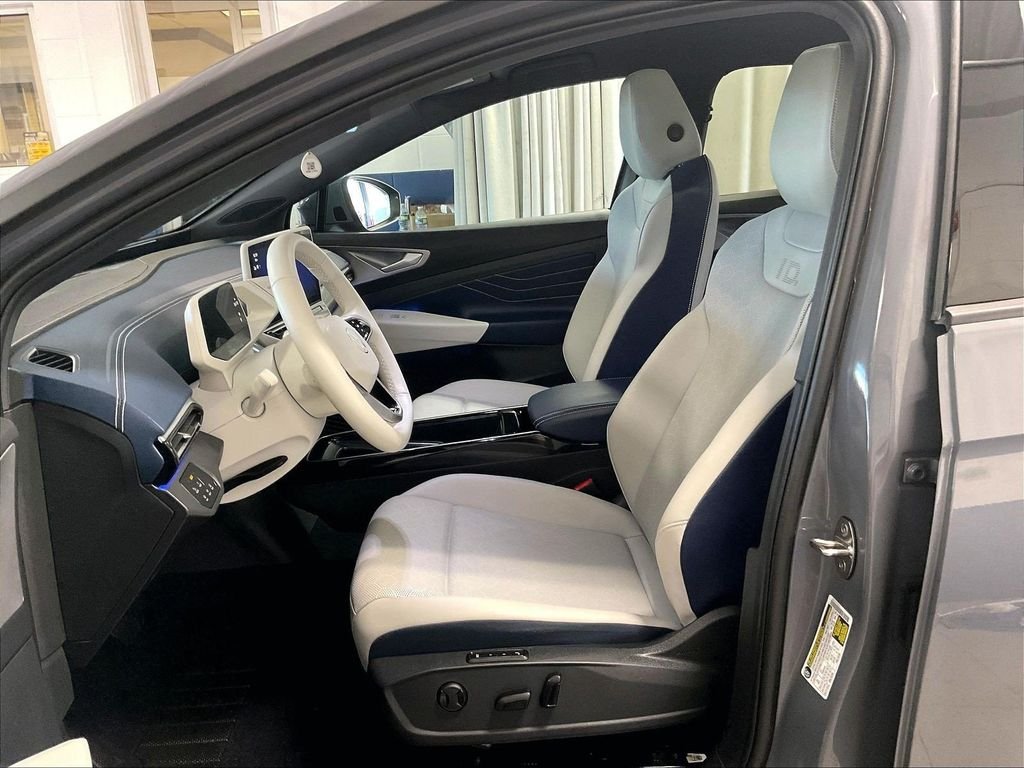 Used 2023 Gray Volkswagen Pro S image 10