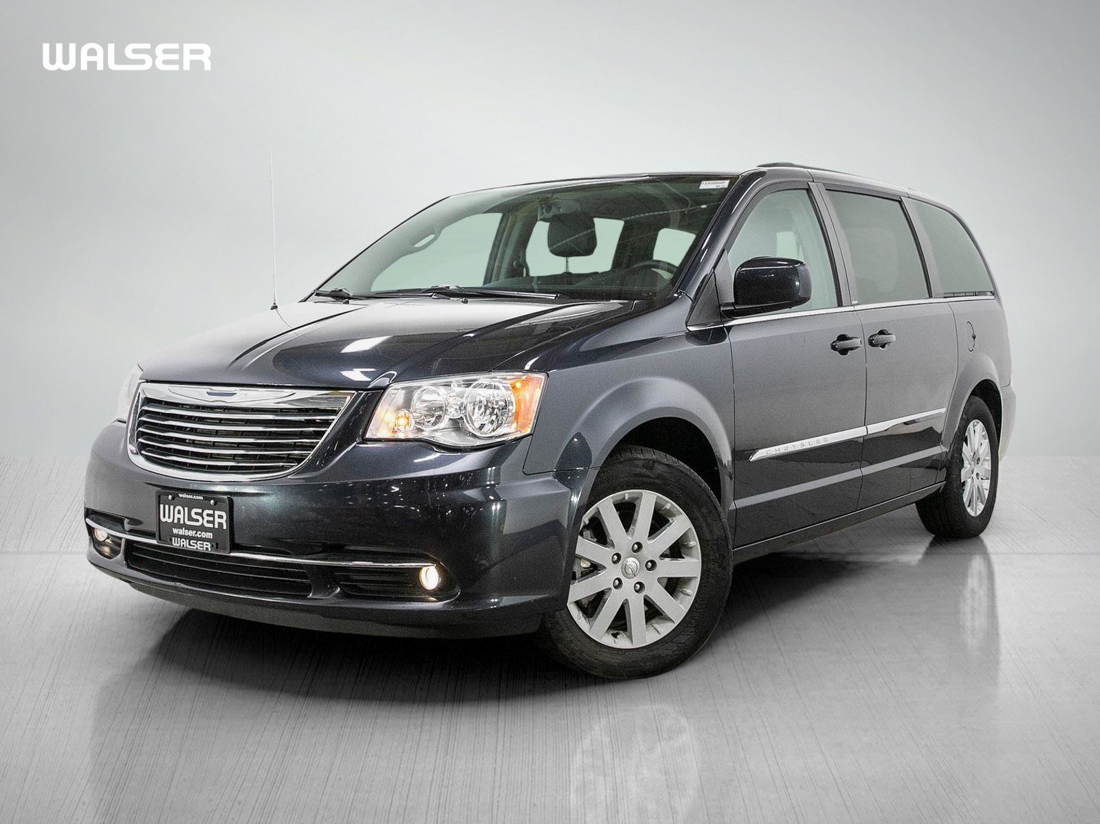 Used 2013 Maximum Steel Metallic Clearcoat Chrysler Touring image 1