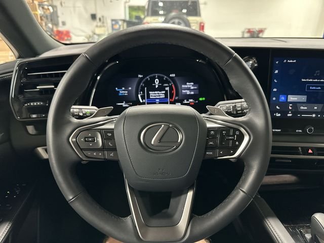 2025 Lexus RX 350 - Photo 15