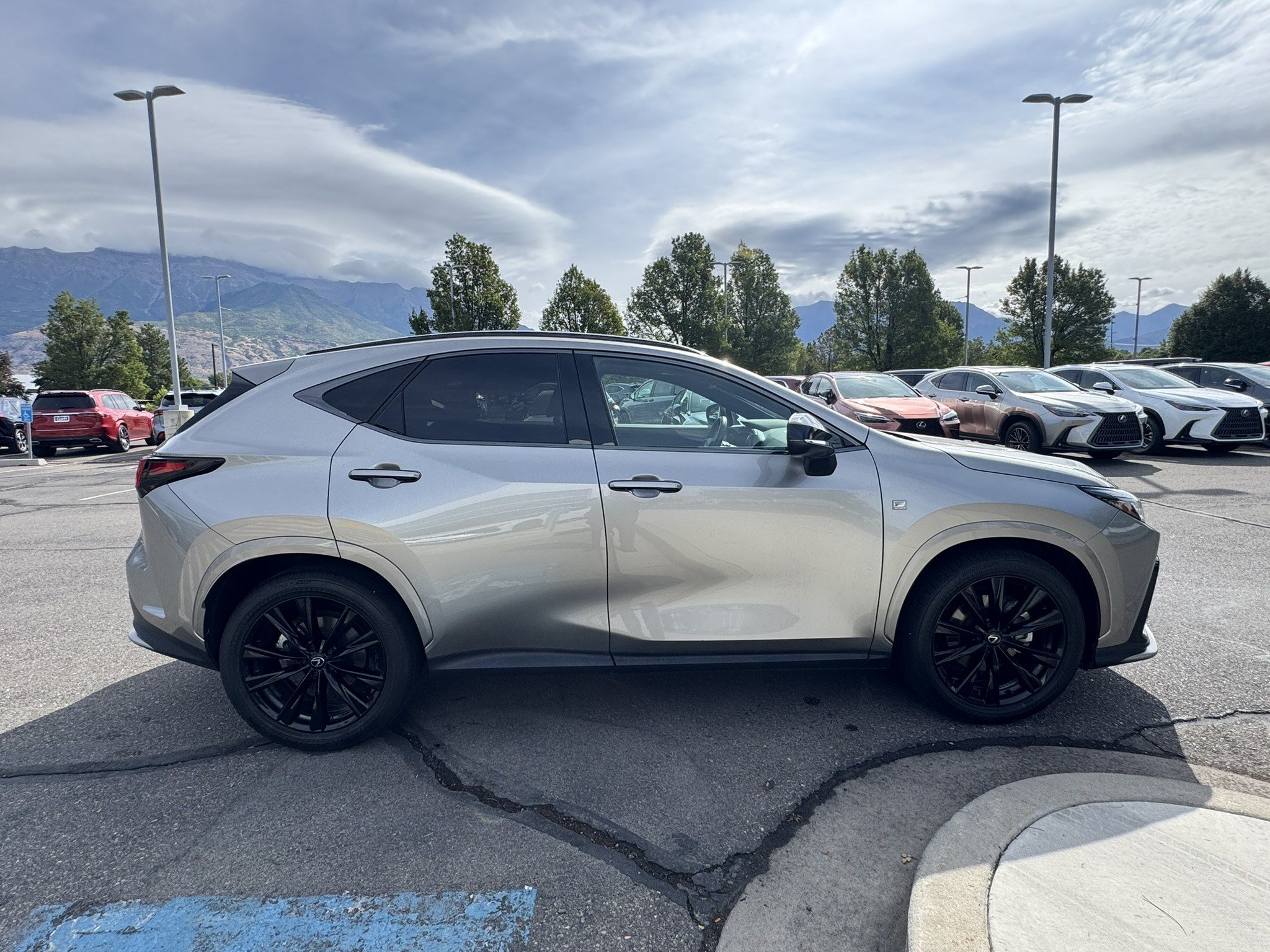 Used 2024 Atomic Silver Lexus 350 F SPORT Handling image 7