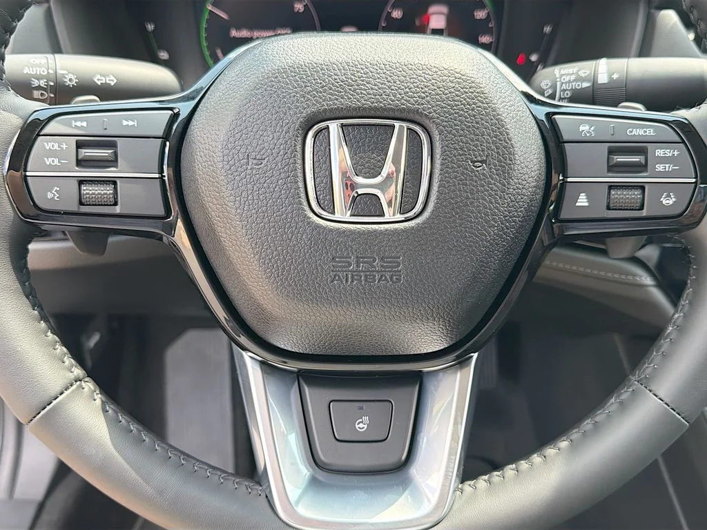 New 2026 Meteorite Gray Metallic Honda Touring image 16