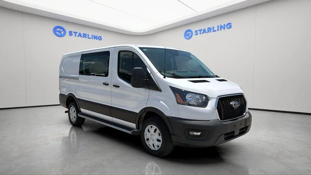 Used 2025  Ford T-250 130" Low Rf 9070 GVWR RWD image 13