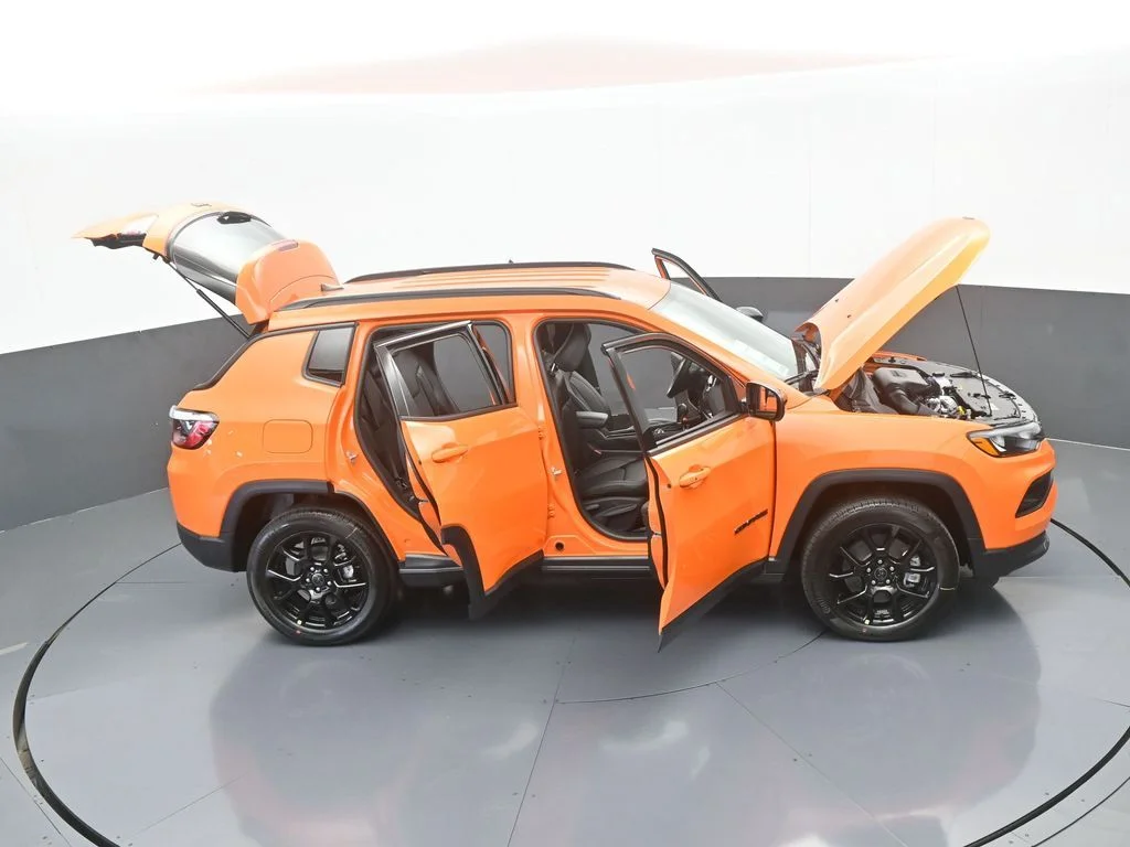 New 2026 Joose (DISC) Jeep Latitude image 62