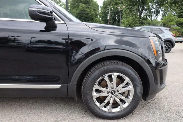 2020 Kia Telluride LX - Photo 19