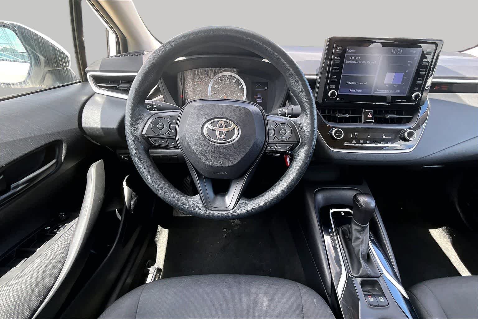 Used 2022 White Toyota LE image 6