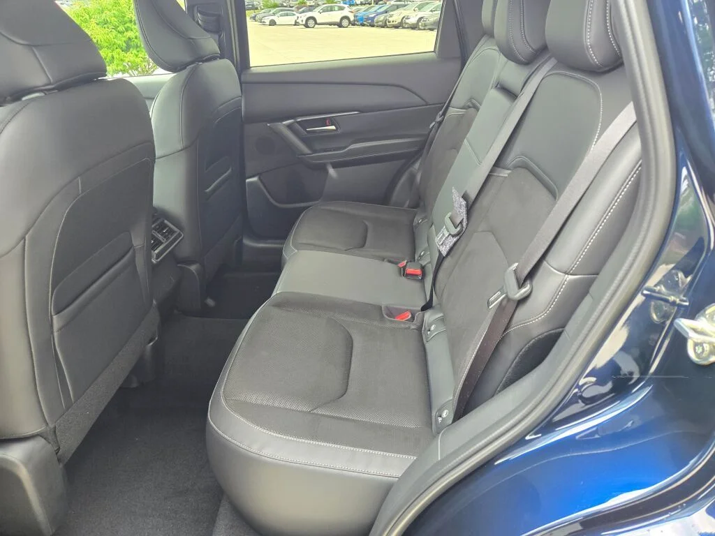 New 2026 Navy Blue Mica Mazda 2.5 S Preferred AWD image 13