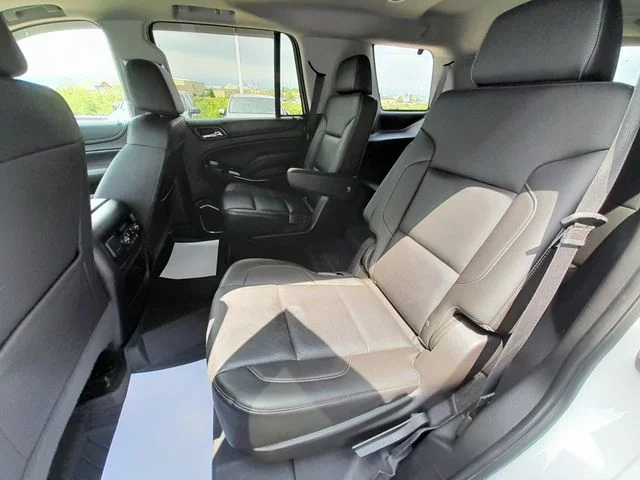 Used 2018 White GMC SLT image 39