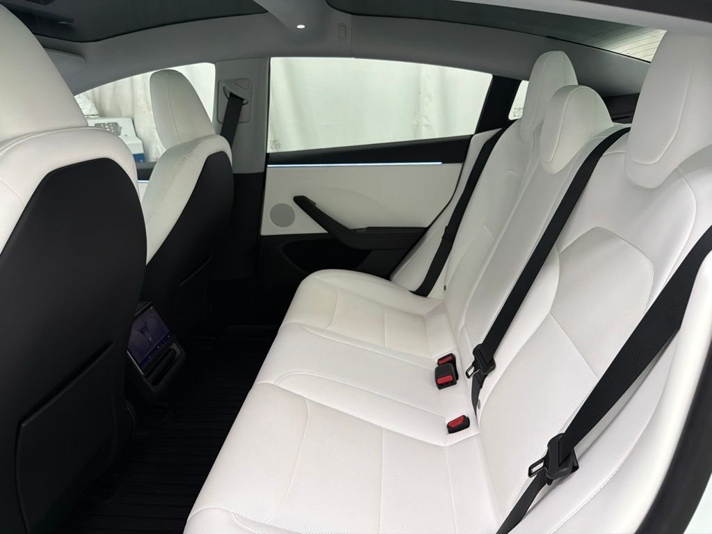 Used 2025 White Tesla Long Range image 20