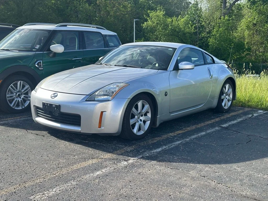 2004 Nissan 350Z's photo