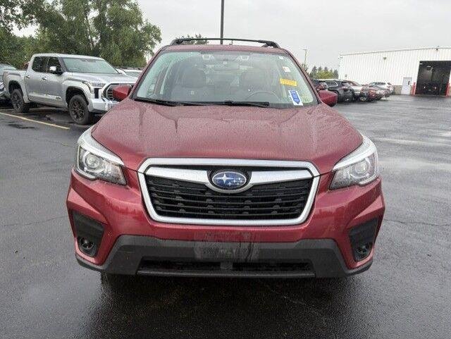 Used 2019 Crimson Red Pearl Subaru Premium image 4