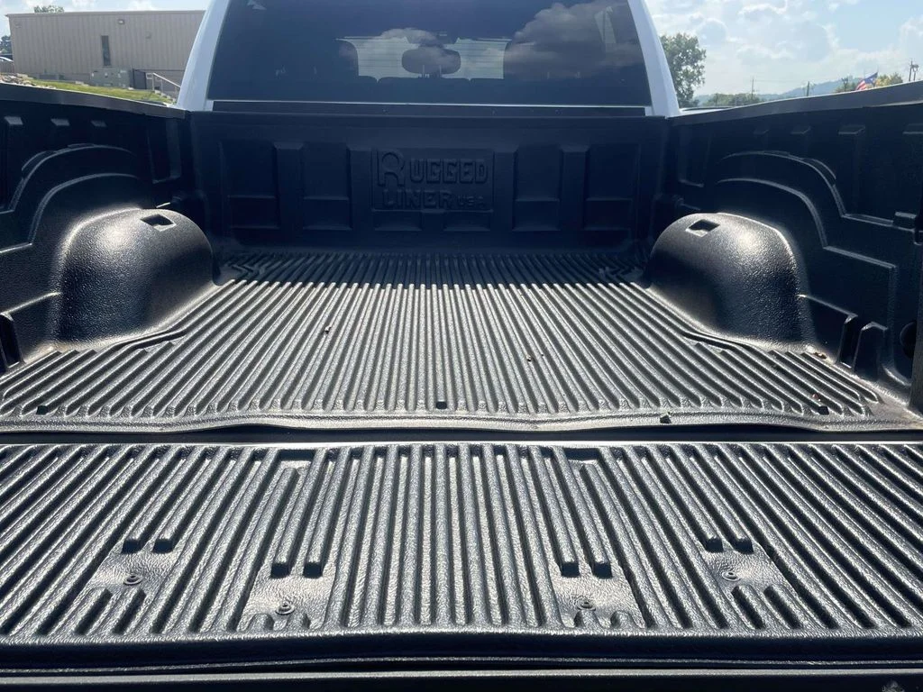Used 2024 White Ram Big Horn image 27