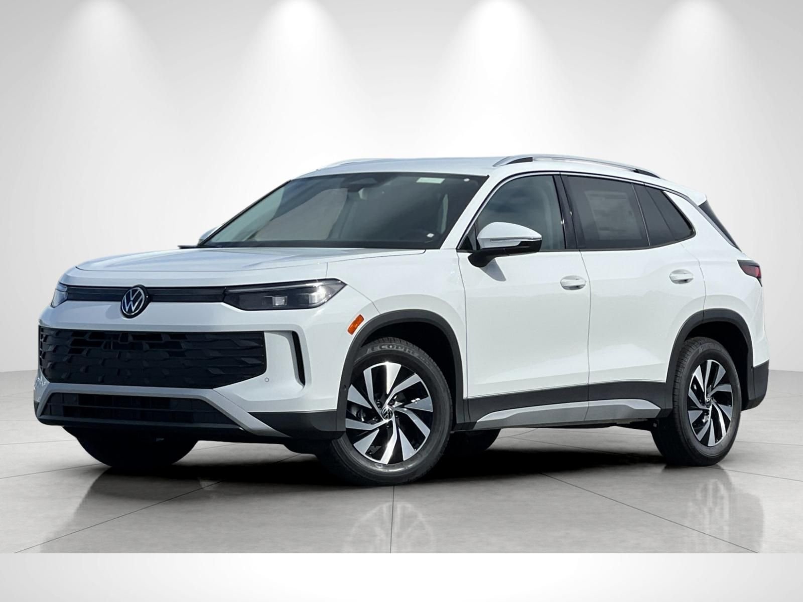 New 2026 Pure White Volkswagen 2.0T S image 1