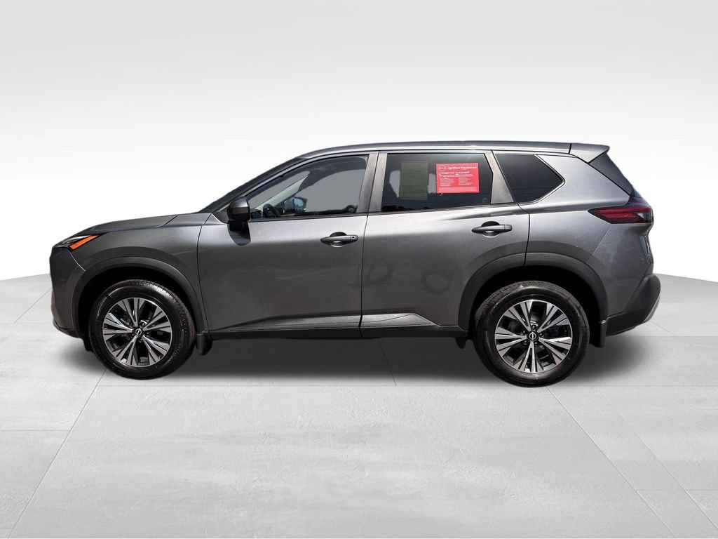 Certified Used 2023 Gun Metallic Nissan SV image 12