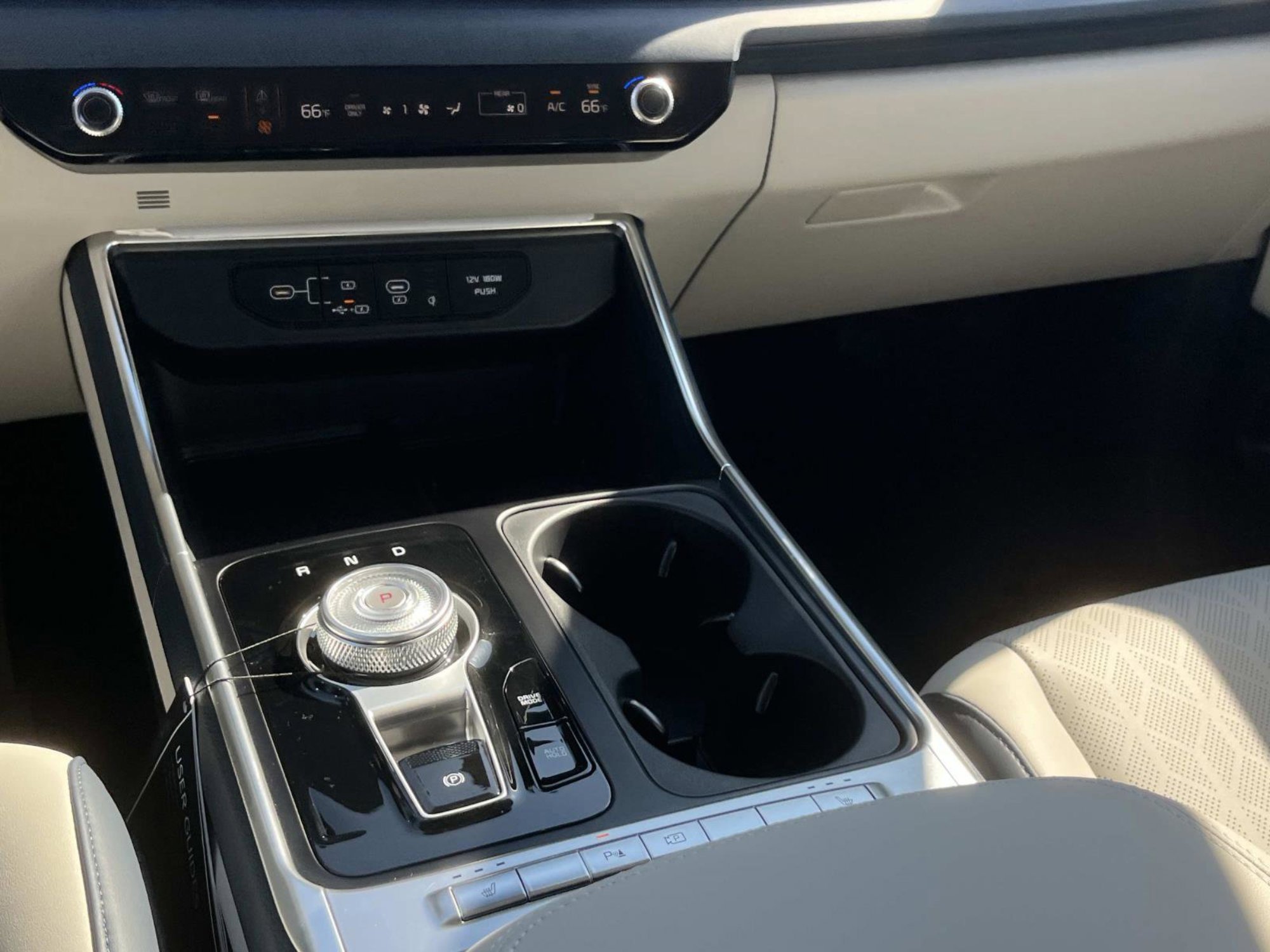 New 2026 Ceramic Silver Kia EX image 17