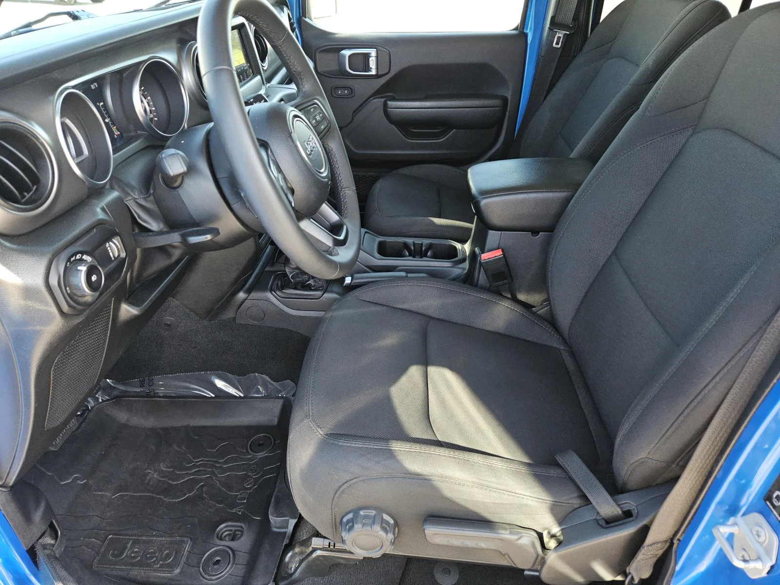 2023 Jeep Wrangler 4-Door High Tide - Photo 21